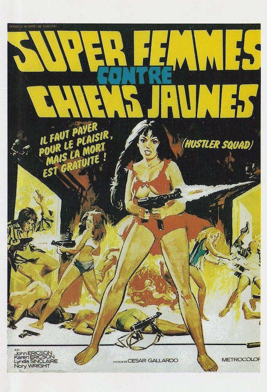 Super femmes contre chiens jaunes Super femmes contre chiens jaunes