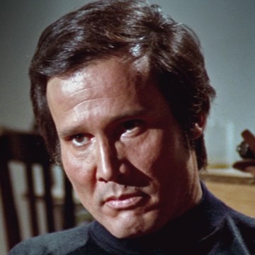 Henry Silva