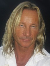 Matthias Hues