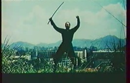 Un méchant ninja en roue libre