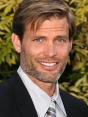 CASPER VAN DIEN